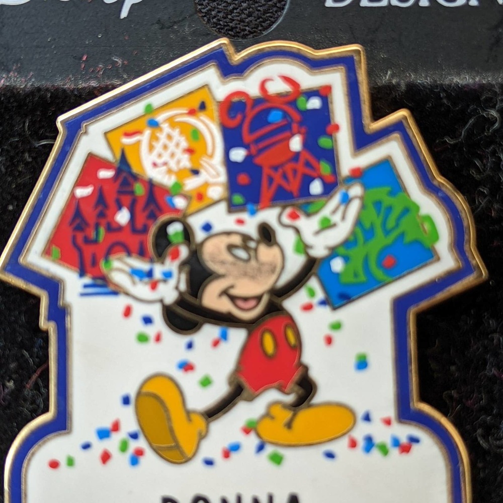 4/$20 Disney's mickey mouse Donna name tag Pin - Picture 2 of 5